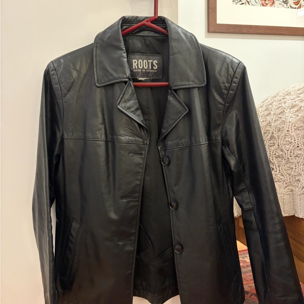 Roots Women's Sleek Black Leather Jacket